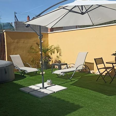 Bed and Breakfast Casa Salud Piera Exterior foto